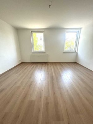 Ein Zuhause, in dem man sich sofort wohlfühlt - renovierte 2-Zimmer-Wohnung in ruhiger, grüner Lage