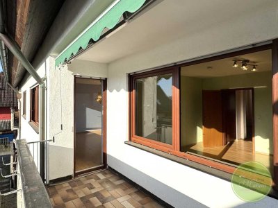 * Charmanter Dorfcharakter trifft Modern City Life * 3 Zi. + Esszimmer * SÜD-Loggia * opt. Garage *