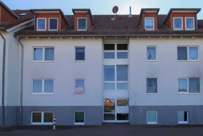 Über 5% Nettorendite - 2-Zimmer-ETW mit Balkon und Stellplatz