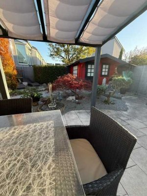 Technik topp - optisch frisch: Einfam.-Haus in schöner Lage