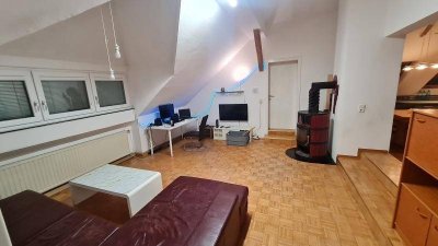 Leistbare, verspielte Wohnung mit sehr guter Infrastruktur!