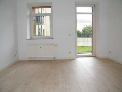 gemütliche 3 Raumwohnung mit Balkon!!!