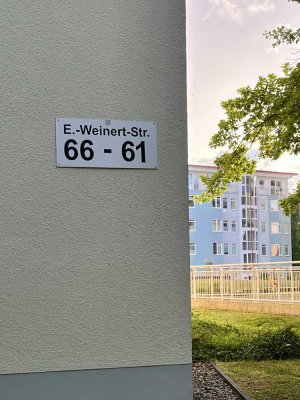 Neu renovierte 2 Zimmer-Wohnung mit Balkon