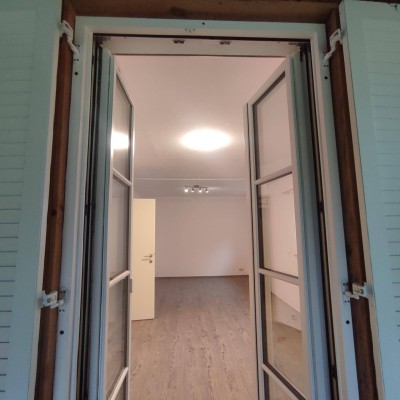 Moderne 2-Zimmer Neubau Wohnung mit Balkon in Anthering