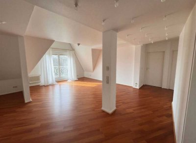 Exklusive Eigentumswohnung in bester Lage von Düsseldorf-Oberkassel