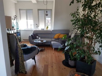 Schicke Altbau-Maisonnette in HD-Weststadt m. gr. Dachterrasse