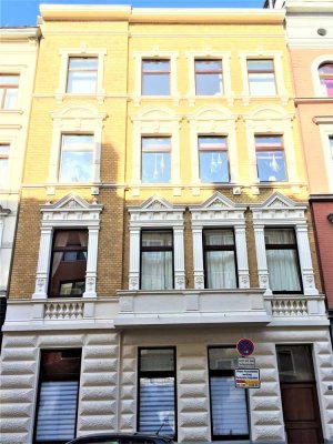 Aachen-Frankenberger Viertel: Möbliertes Single-Apartment - ruhige, zentrale Lage im 2. OG