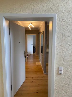 3-ZKB, Balkon, Klima, Küche, Parkett, KFZ-Stellplatz - in Sankt Leon-Rot nähe Golfplatz