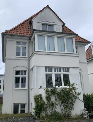 Modernisierte Schönheit: Hochparterre-Wohnung in Travemünde - Lübeck