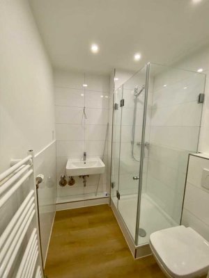 MG-Hardterbroich: Schöne helle großzügige 1-Zimmer Single-Wohnung m. Terrasse