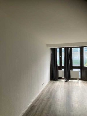 1 ZKDB zur Miete ab sofort in zentraler Lage von Kalk
