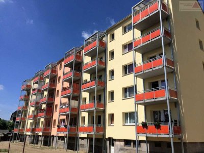 Altersgerechte 3-Raum-Wohnung mit Balkon in Thum!