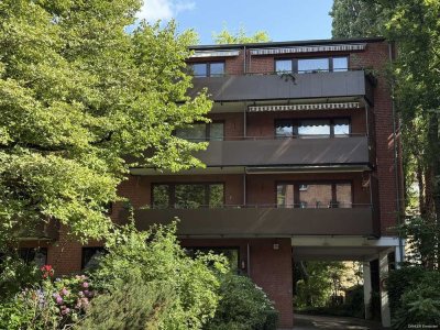 Zeitreise mit Zukunft:
70er Jahre Wohnung bietet attraktiven Raum für frische Ideen.