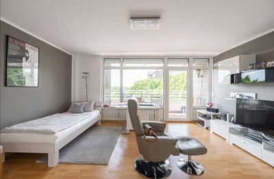 Komplett möbliertes Appartement im Zentrum mit Balkon und Aufzug