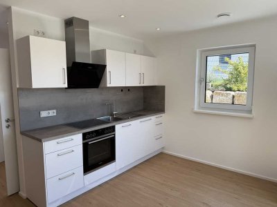 Schöne 2-Zimmer-Einliegerwohnung mit Terrasse und EBK in Güntersleben nahe Würzburg