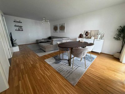 Charmante Erdgeschosswohnung mit Garten, voll möbliert, inklusive Küche und Garage.