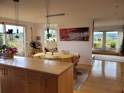 Exklusives 4-Zimmer-Penthouse mit Skylineblick