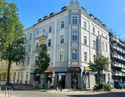 Helle Altbauwohnung in absoluter Spitzenlage – bezugsfertig, von privat