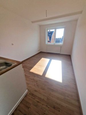 Neu renovierte 2-Zimmer-Wohnung mit Einbauküche Whg. Nr. 11