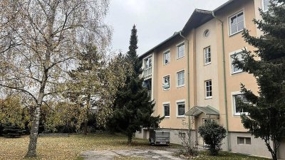 2540 Bad Vöslau | Ruhige und helle 3-Zimmer-WOHNUNG 78 m² mit Loggia und Stellplatz | Direkt bei den Weingärten