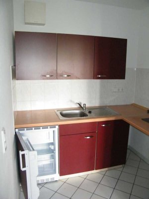 Ruhige Single-Wohnung mit EBK und Balkon!!!