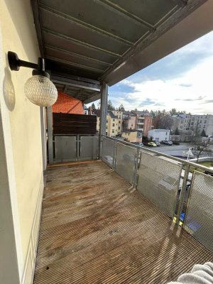 geräumige 3-Raum-Wohnung mit großem Südbalkon