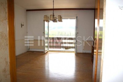 Renovierungsbedürftiges Raumwunder mit enormen Potential