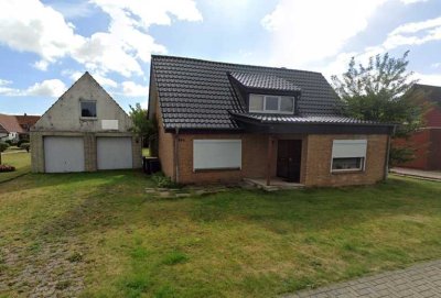 Traum für Handwerker! Sanierungsbedürftiges Einfamilienhaus