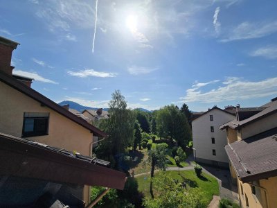 feine 2-Zi-Whg mit Bergblick-Südbalkon in ruhiger Lage in Salzburg-Leopoldskron