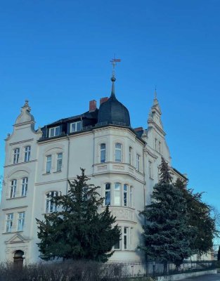Großzügige Dachgeschosswohnung