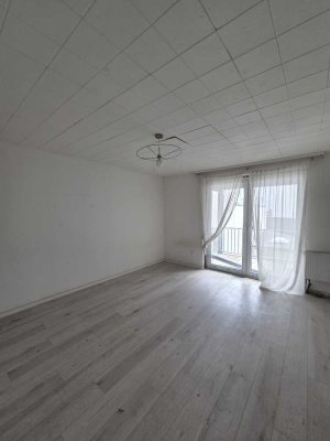 Gestalten Sie Ihr Traum-Apartment! Günstiger Einstieg in Flingern mit Aufzug!
