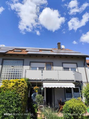 3-Zimmer-DG-Wohnung in Kitzingen Hohenfeld - Klimatisiert