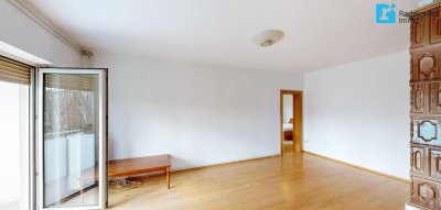 Sonnige Etagenwohnung mit Balkon