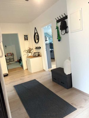 Großzügige 3 Zimmer-Dachgeschosswohnung in verkehrsgünstiger Lage von W-Elberfeld