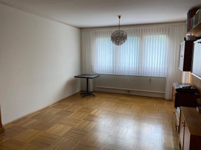 VMS bis 30.6.2024-Vollmöblierte 3-Zimmer Gemeindewohnung mit Loggia