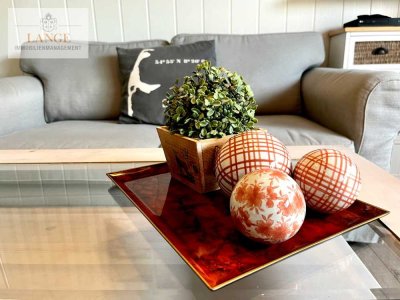 Morsum: Erdgeschosswohnung mit schönem Gartenanteil zu verkaufen.