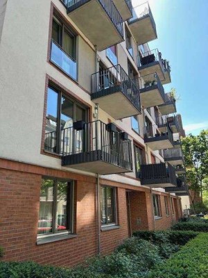 Bezugsfrei! Vollmöbliert! Exklusive Neubau-WE, 2 Balkone, 5.OG Am Lietzensee in Charlottenburg