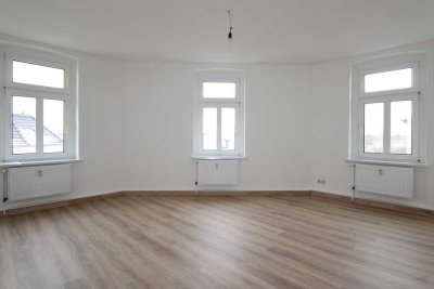 Helles 1-Zimmerapartment mit Einbauküche im Dachgeschoss!