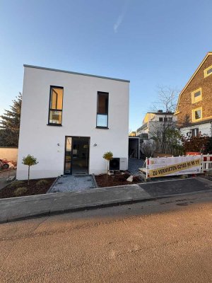 Neubau/ Erstbezug im Loftstil/ Exklusives Architektenhaus in Wuppertal Ronsdorf!