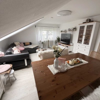 Helle 3-Zimmer-Wohnung mit Balkon – 90 m² in Mötzingen