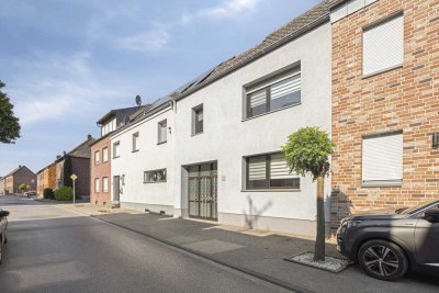 Überraschend geräumiges, bezugsfertiges Einfamilienhaus mit tiefem Garten in Birgden