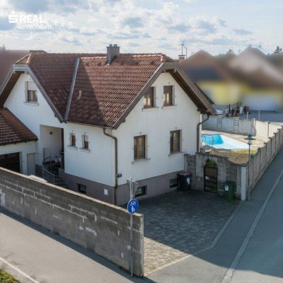 großzügiges, modernisiertes Einfamilienhaus mit Swimming Pool, Keller &amp; Garage in Bruck an der Leitha
