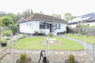 Charmanter Bungalow mit großem Gartenidyll – Rückzugsort in ruhiger Lage von Garstedt