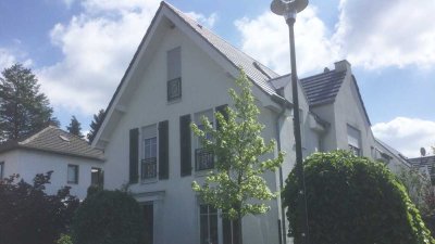 Lichtdurchflutetes, hochwertiges Einfamilienhaus in Kaiserswerth!