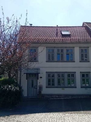 Einziehen und Wohlfühlen – Modernisiertes Reihenendhaus