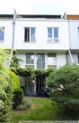 VERKAUFT-repräsentatives Reihenmittelhaus m. großzügiger Raumaufteilung, herrlich u. ruhig gelegen