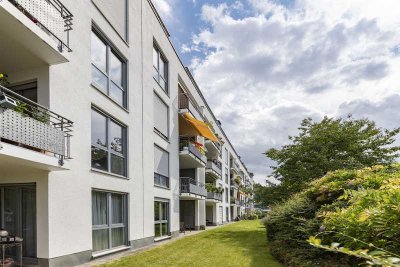 Bonn-Altstadt/City - attraktive 3 Zimmerwohnung mit Loggia und weiträumigen Ausblick, vollmöbliert