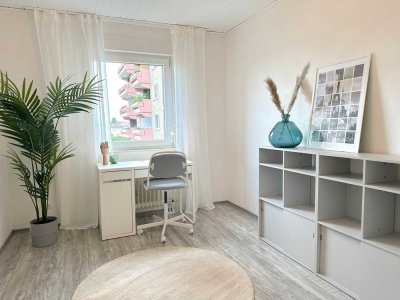 Möblierte Moderne 3-Zimmer-Wohnung mit Balkon in Rodenbach
