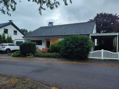 Großzügiges 7-Zimmer-Einfamilienhaus in Siegburg