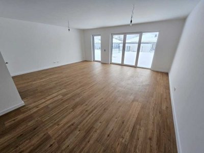 Energieeffizientes Neubau- Reihenmittelhaus in ruhiger Top-Lage – 4 Zi, 2 Bäder, Terrasse, SP